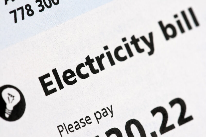 If your electricity utility bill is stretching your home budget, it is time to cut it down. Check out these simple hacks to save money on electricity