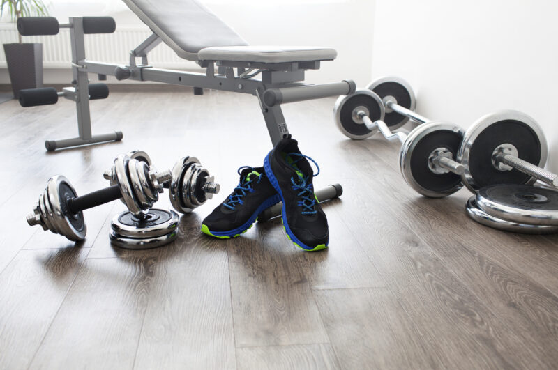 Working out at the gym has many benefits, but people also find enjoy pumping iron at home, too. This is what to consider before starting a home garage gym.