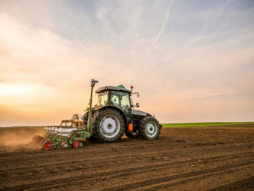 Reasons to Consider Tractor Auctions for Farming Needs